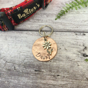 stemmed daisy puppy tag