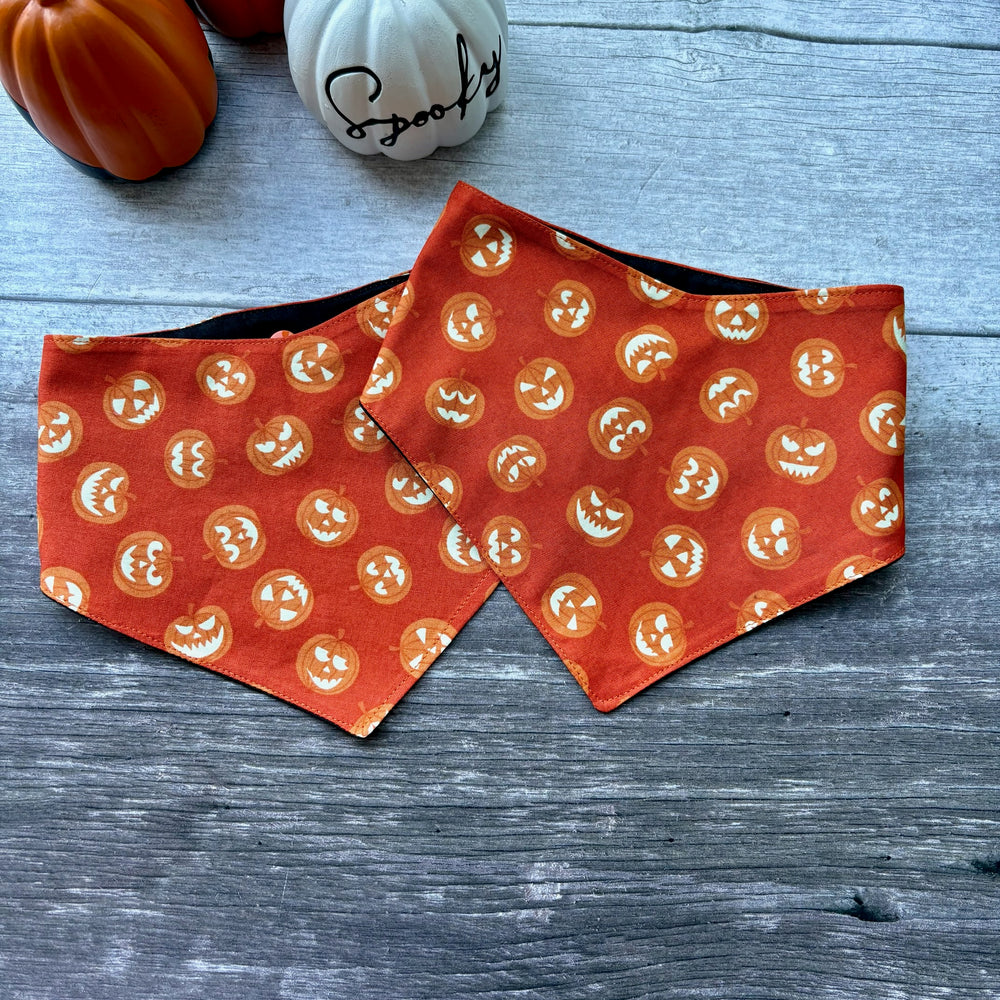 Bandana | HALLOWEEN | Happy Halloween / Glow in Dark Pumpkins