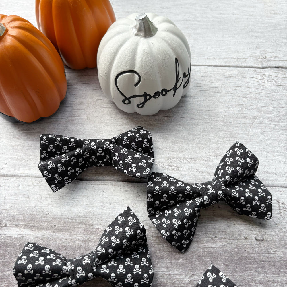 Bow Tie | HALLOWEEN | Walk the Plank - Skull n Crossbones