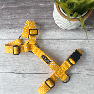 
            
                Load image into Gallery viewer, yellow dog harness
            
        