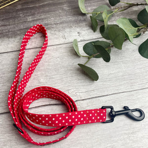 
            
                Load image into Gallery viewer, Red Polka Dot Dog Lead
            
        