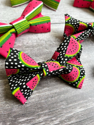 
            
                Load image into Gallery viewer, Watermelon Polka Bow
            
        